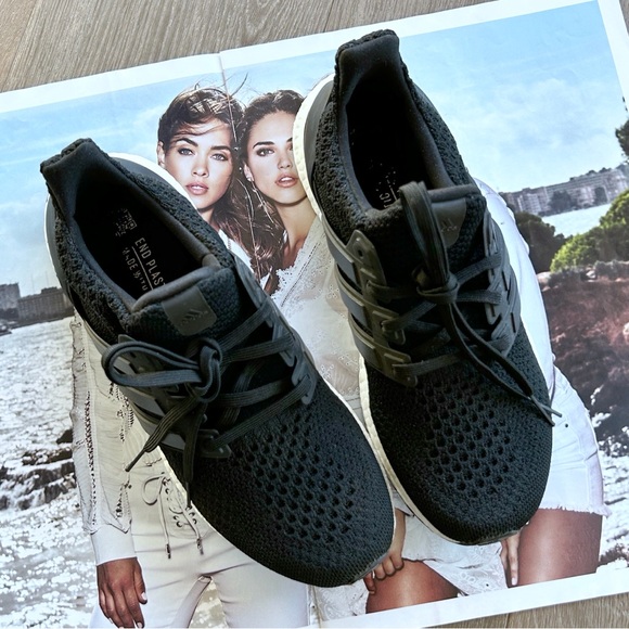 COPY - Adidas Ultra Boost 1.0 Women Size 8 black - Picture 3 of 9